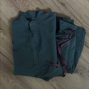Figs Set bonsai Rafaela and joggers xs p